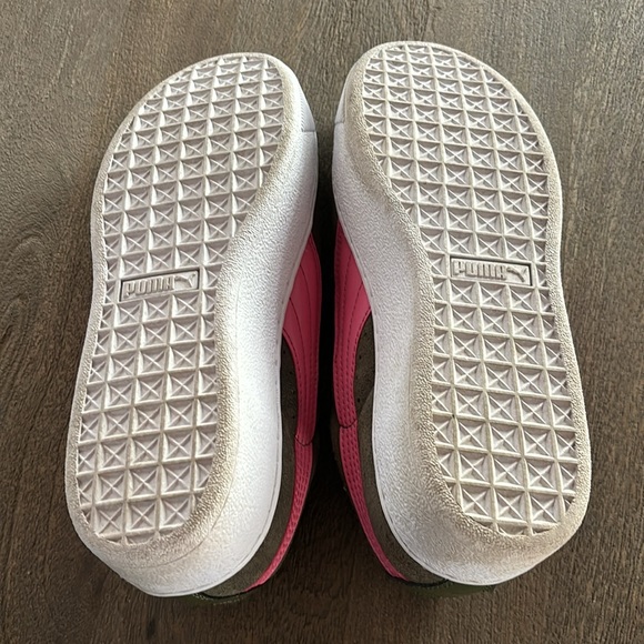 - Puma Vikky Platform Sneakers (38.5) US 8 - Picture 3 of 7